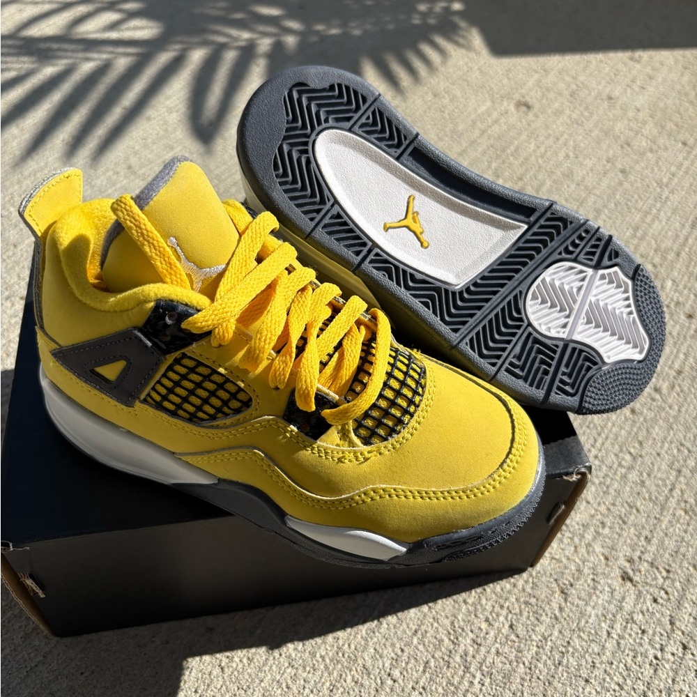 Jordan Kids Yellow and Gray Sneakers